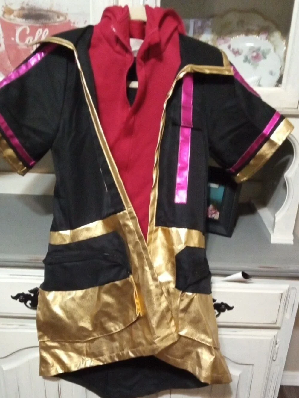 Spirit Kids Black Cape with Pink Panel and Gold Trim